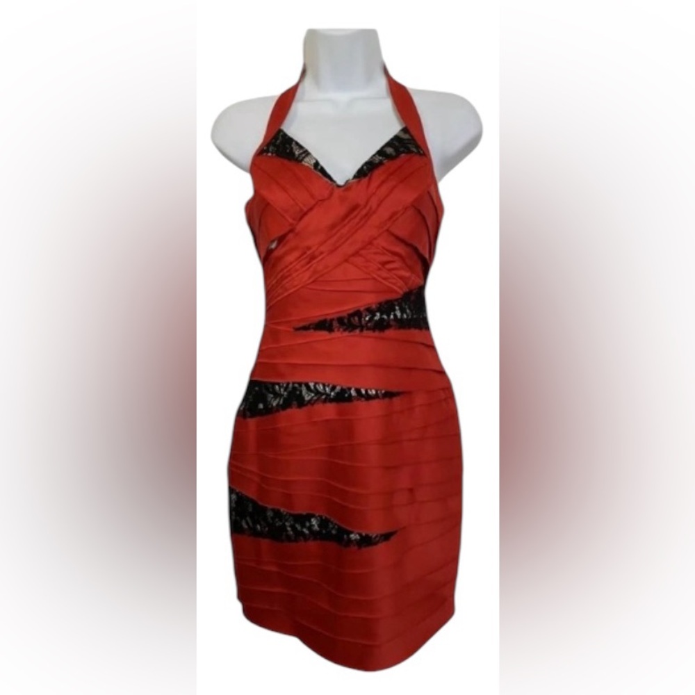 NWT BEBE TIERED RED BANDAGE MINI DRESS SIZE XS